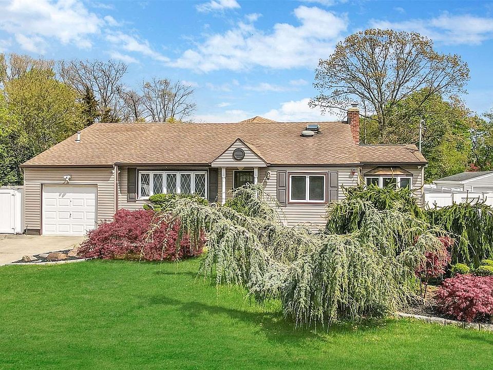 1523 N Gardiner Drive, Bay Shore, NY 11706 Zillow