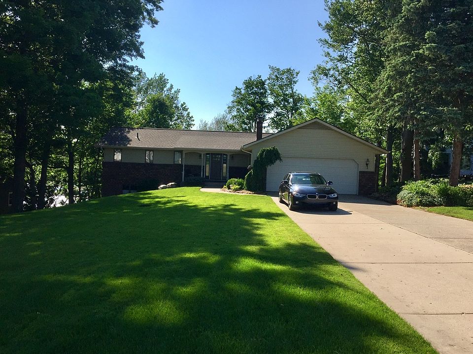 1st image of 6449 N Noffke Dr