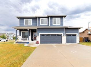 555 NE Bowman Dr, Waukee, IA 50263