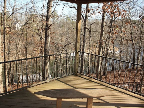 4th image of 9118 Summer Shade Rd