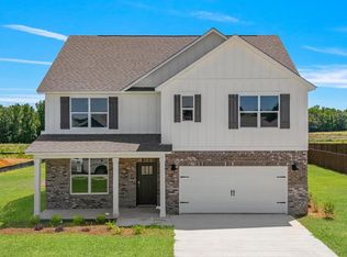 106 Creekridge St, Headland, AL 36345