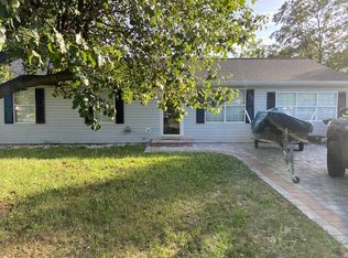 813 Orlando Ct, Roanoke, VA 24019