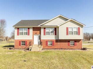 104 Rolling Heights Blvd, Rineyville, KY 40162