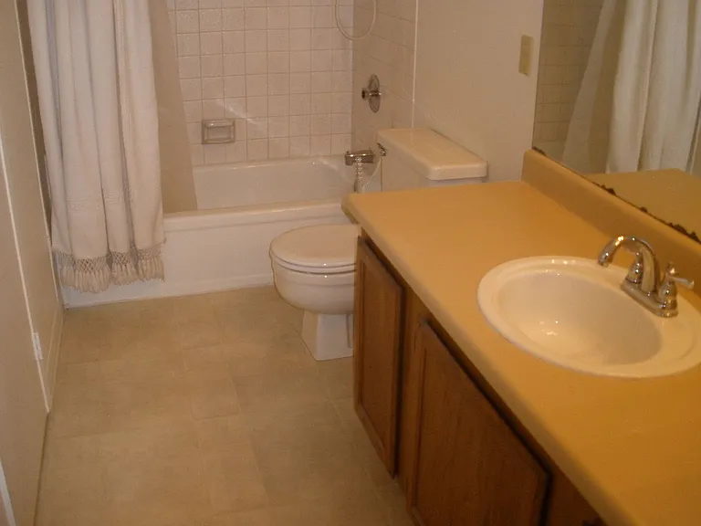 11811 93rd Ln NE #6-304 — Photo 10
