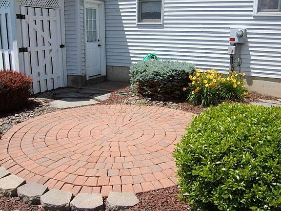 paver patio