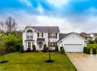 4347 Ridge View Dr, Uniontown, OH 44685