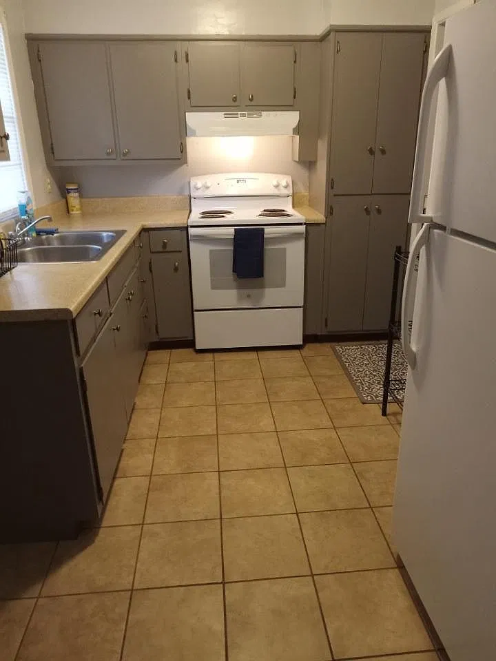 2805 Camellia Street — Photo 4