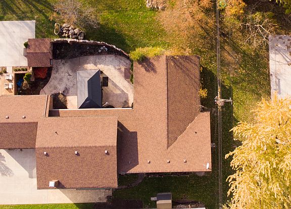 4th image of 8504 Macomb St