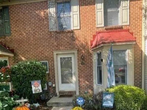 416 Calverton Ct, Harleysville, PA 19438