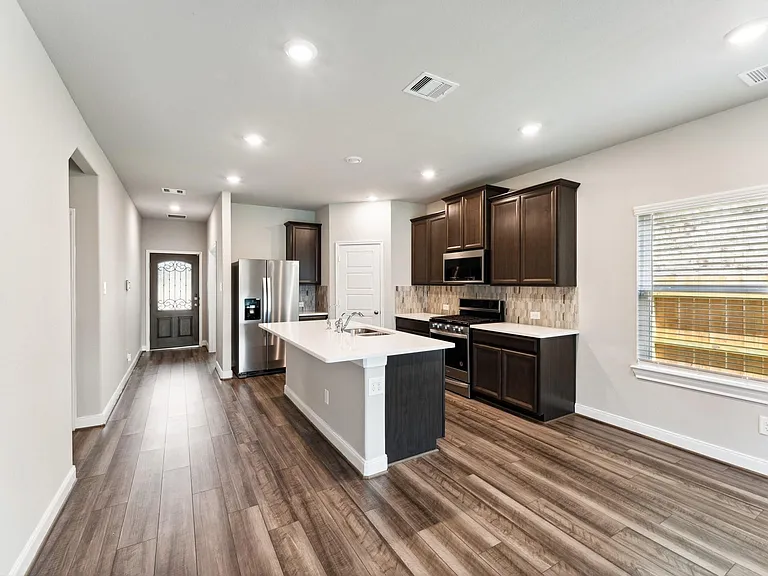 4322 Pale Fox Ln — Photo 9