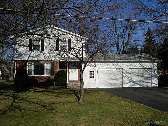 1st image of 4858 Holly Pl