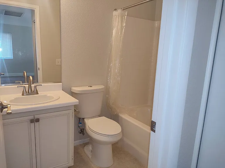 520 Bernini St — Photo 16