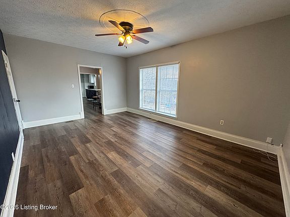 3rd image of 265 Ingram Ave