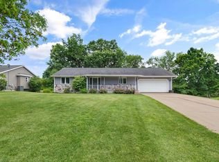 2446 Bluestone Pl, Green Bay, WI 54311