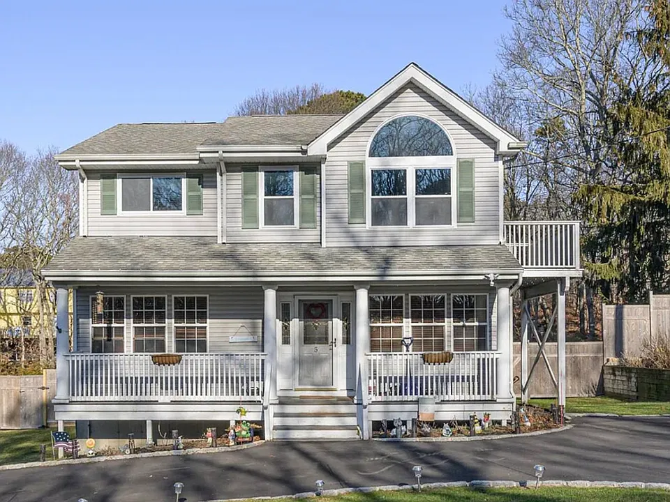 5 Ardmore Ct