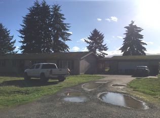 80 Country View Dr, Port Angeles, WA 98362