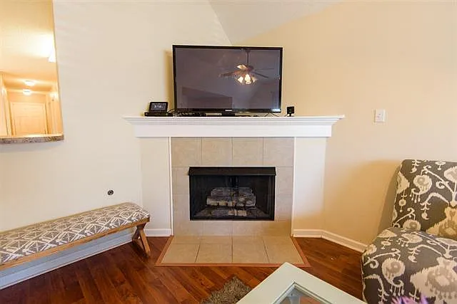 915 Carina Pass — Photo 9