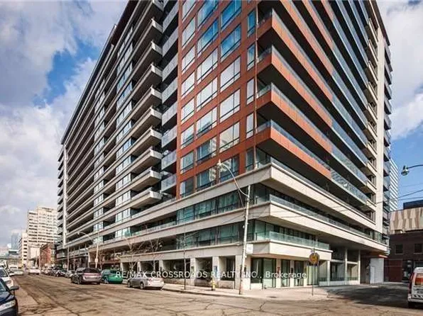 111 Elizabeth St #631, Toronto, ON M5G 1P7