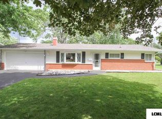 135 Regent St, Lincoln, IL 62656