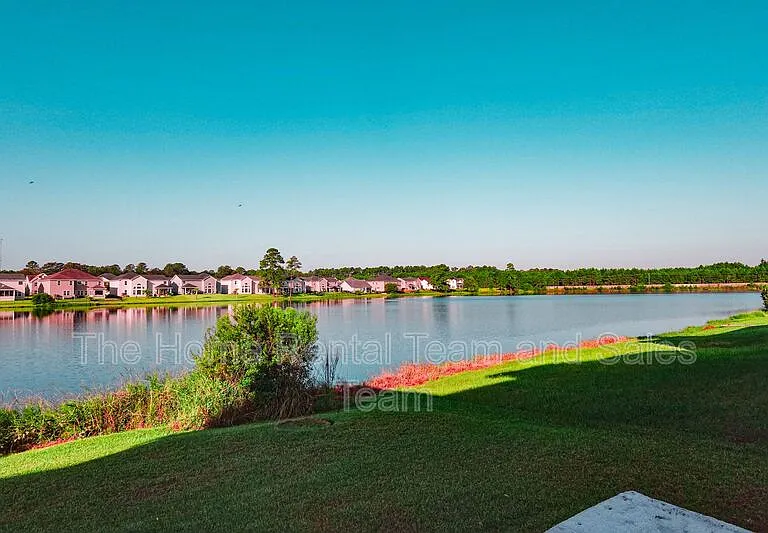 25 Litchfield Dr — Photo 46