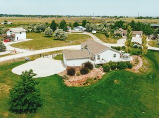 96 Sherri View Dr, Sheridan, WY 82801