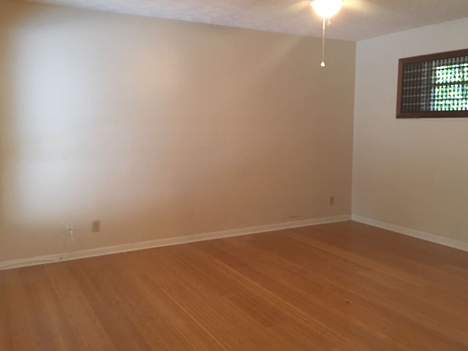 1st image of 2583 Shenandoah Dr S