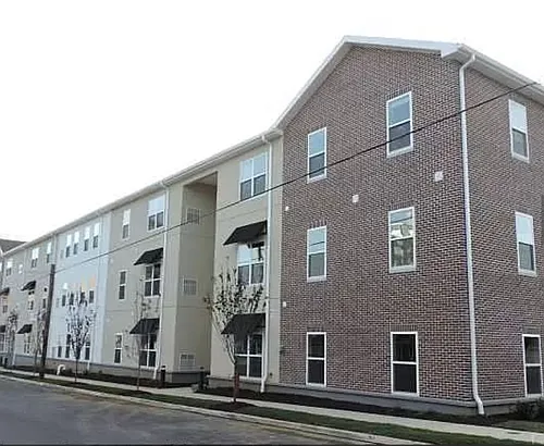 Chelsea Commons Photo 1