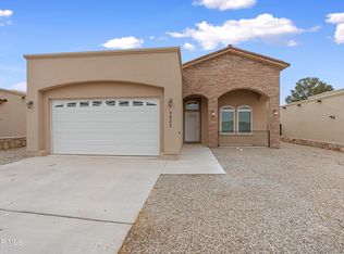 5822 Willet Dr, Santa Teresa, NM 88008