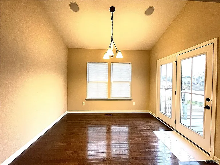113 Weeping Willow Way — Photo 14