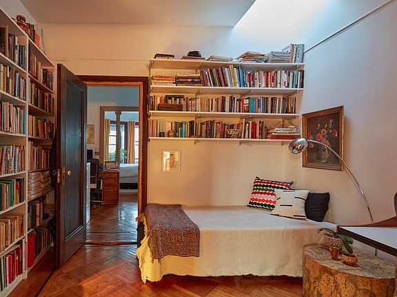 4th image of 414 Stuyvesant Ave #2