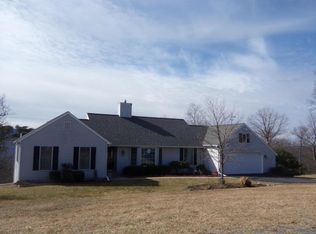 2225 Teaberry Ln, Lock Haven, PA 17745