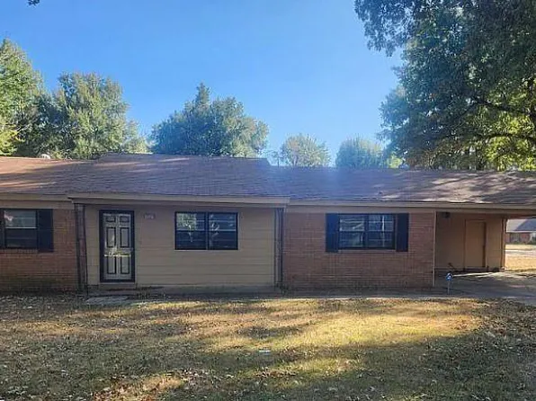 707 E Patricia Dr, Hayti, MO 63851