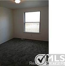 5th image of 27004 Winchester St #2