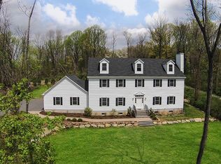 150 Hillside Rd, Chester, NJ 07930