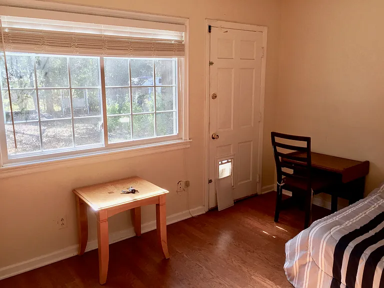 562 Lennox Dr — Photo 14