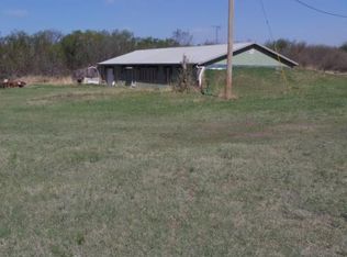 1261 S Meridian Rd, South Haven, KS 67140