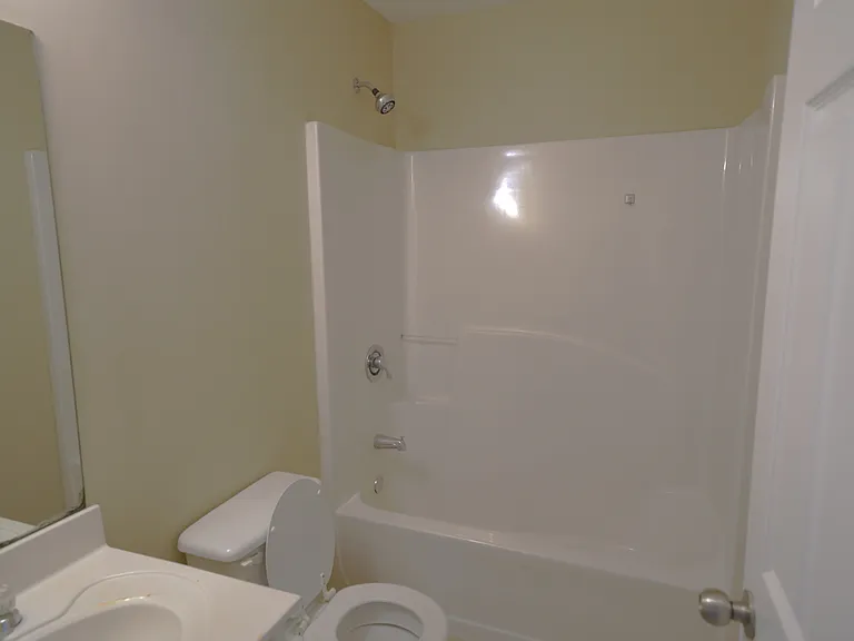 138 Alton Cir — Photo 19