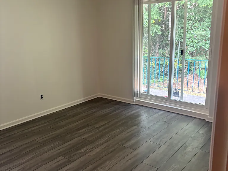 700 Country Ln #1 — Photo 10