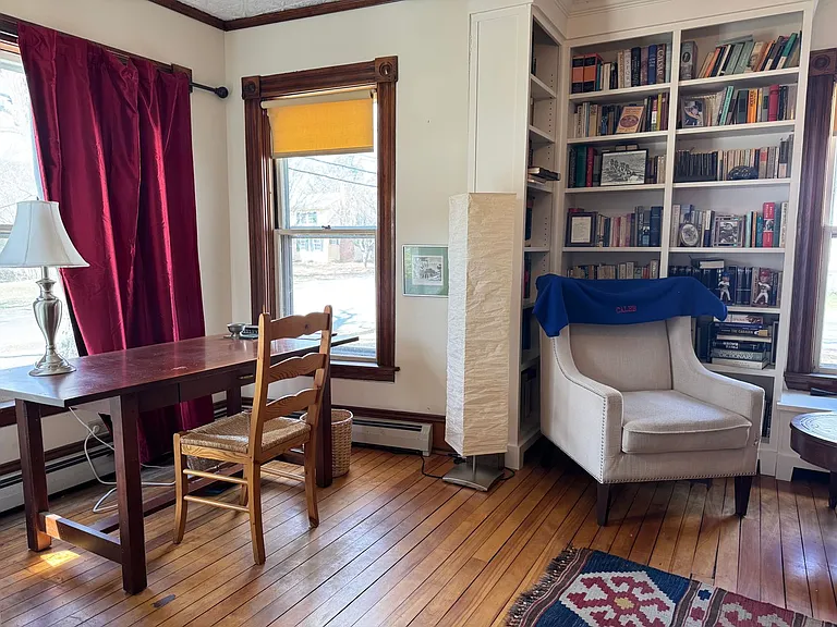 410 Main St — Photo 15