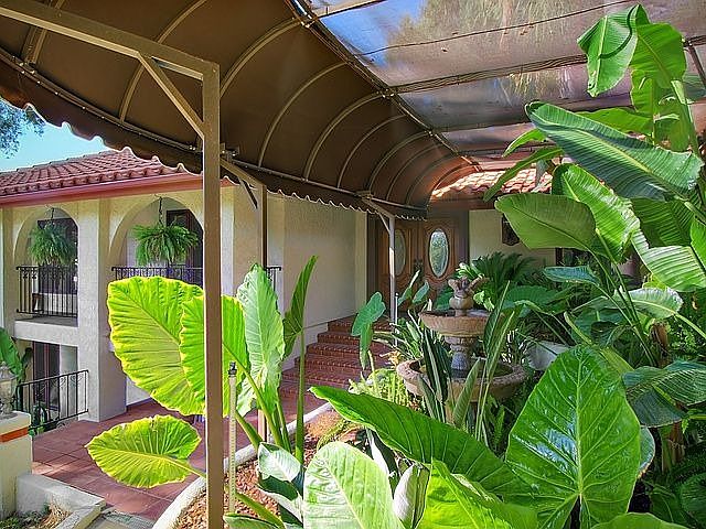 Rain Garden Entrance