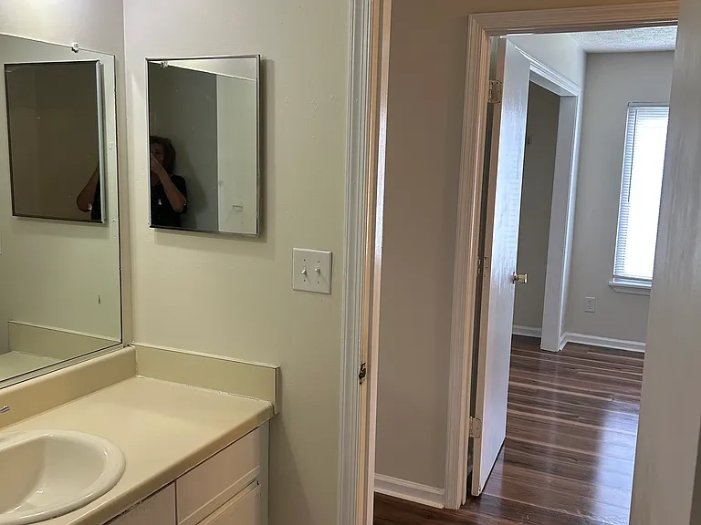 120 Wells Ct — Photo 7