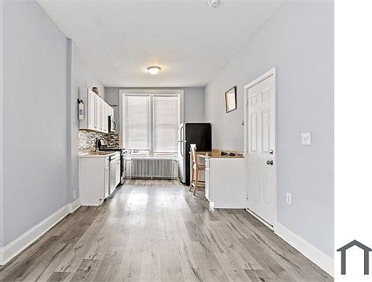 4th image of 1101 N 41st St APT 1
