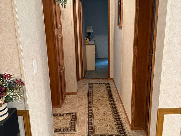 2nd image of 2174 Cove Creek Rd