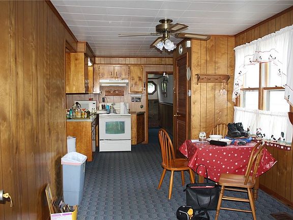 3rd image of 106 Wilson Rd