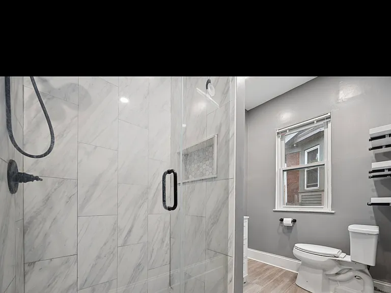 6815 Montgomery Rd — Photo 7