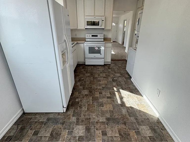 1338 Pine St — Photo 14