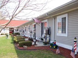 200 E 1st St APT 10, Stanton, MI 48888