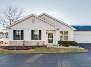 21510 Wolf Lake Way, Crest Hill, IL 60403