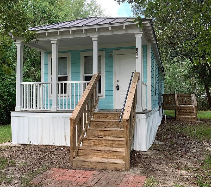1st image of 7412 Melody Dr