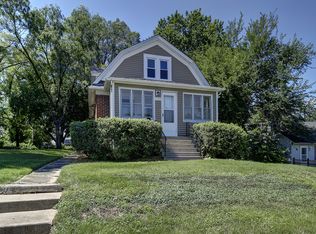 1609 Kelly Ave, Crest Hill, IL 60403